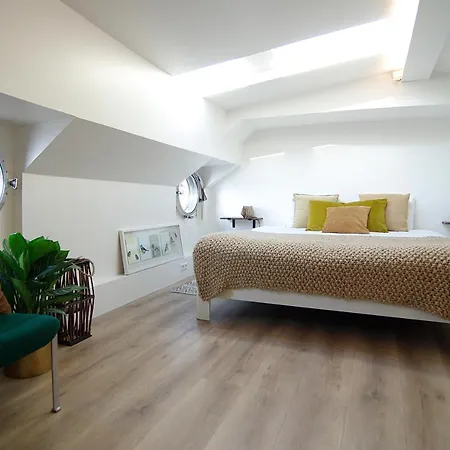 Eco Houseboat 4* Amsterdam