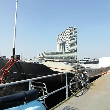 Eco Houseboat Amsterdam