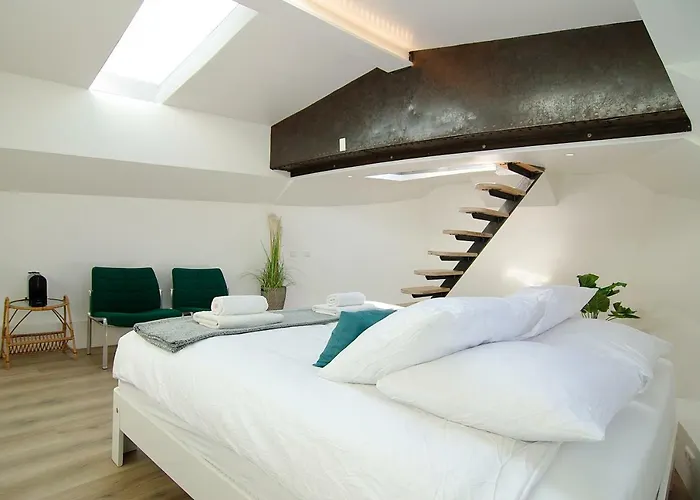 Gasthuis Eco Houseboat Amsterdam