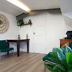 Eco Houseboat بيت ضيافة أمستردام