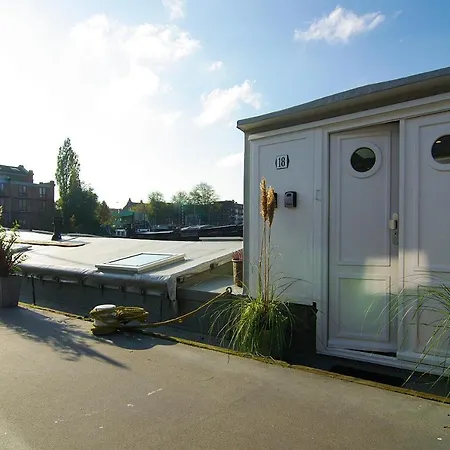 Gasthuis Eco Houseboat