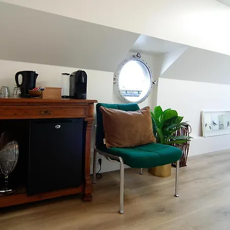 Eco Houseboat Gasthuis