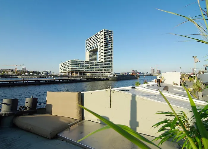 Eco Houseboat Amsterdam